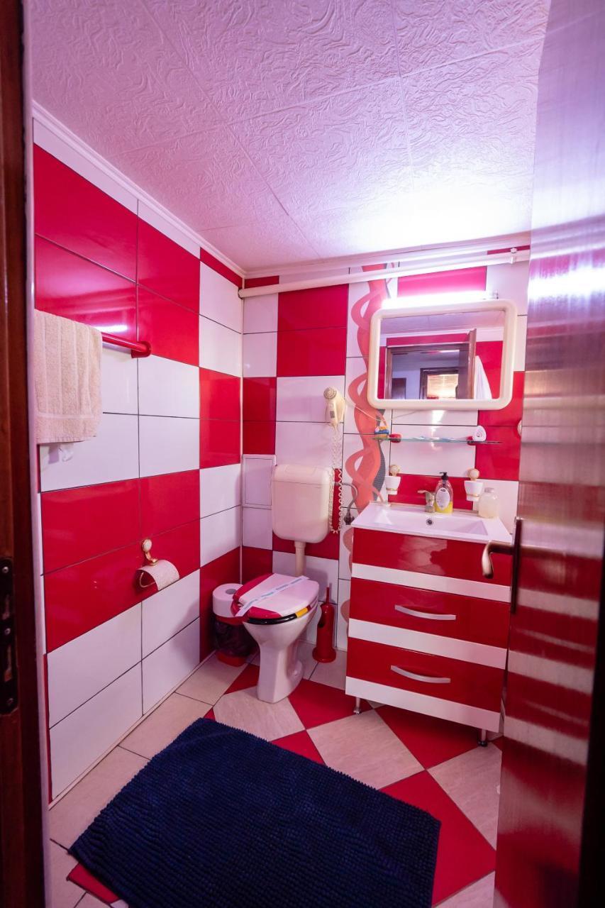 Pension Motanul Galanton Snagov Exterior photo
